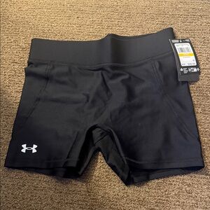 NWT Under Armour Women's Black Shorts